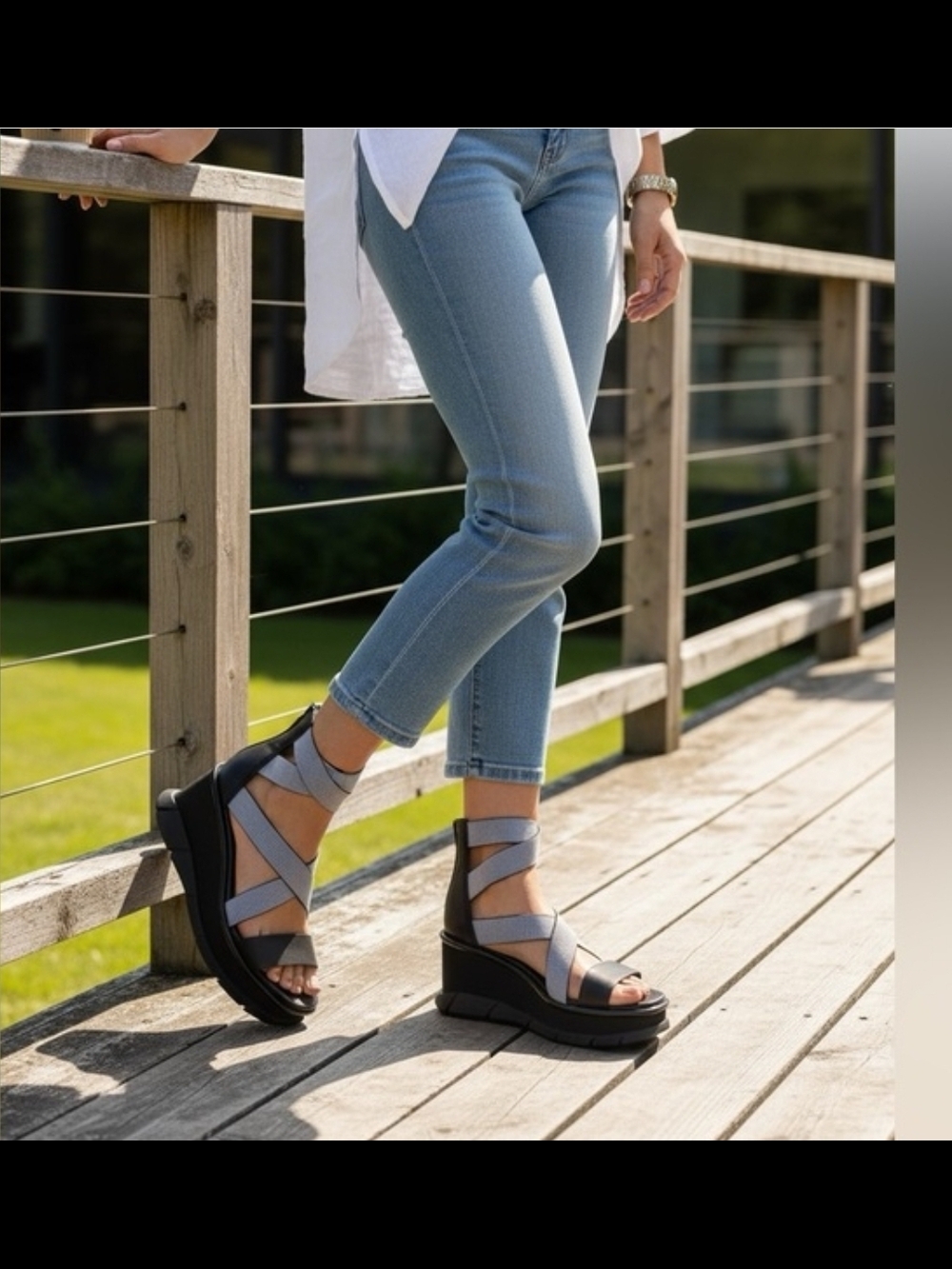 NWOT Sorel Black Strappy Wedge Sandals
